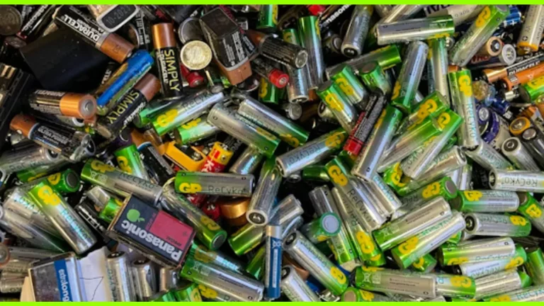 Pakistan Plans $2.25 Billion Lithium-Ion Battery Gigafactory