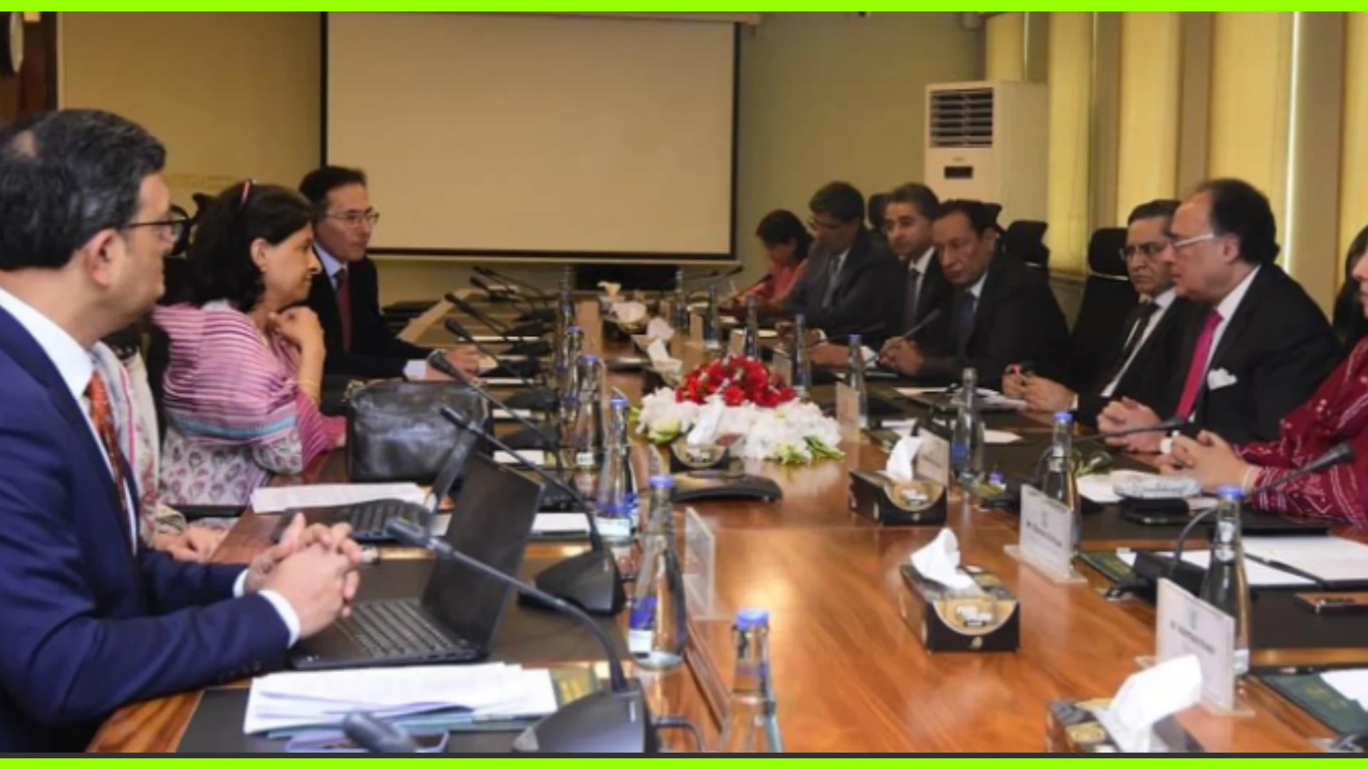 Pakistan, World Bank Discuss Human Capital, Technology Services  Digital Pakistan